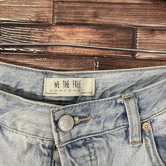 We The Free People Light Wash Raw Hem Straight Leg Ankle Jeans Sz 30 Button fly - Picture 4 of 7